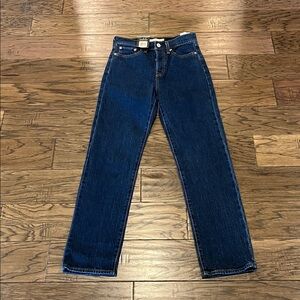 Levi’s Premium Denim Wedgie Straight High Rise NWT Size 25